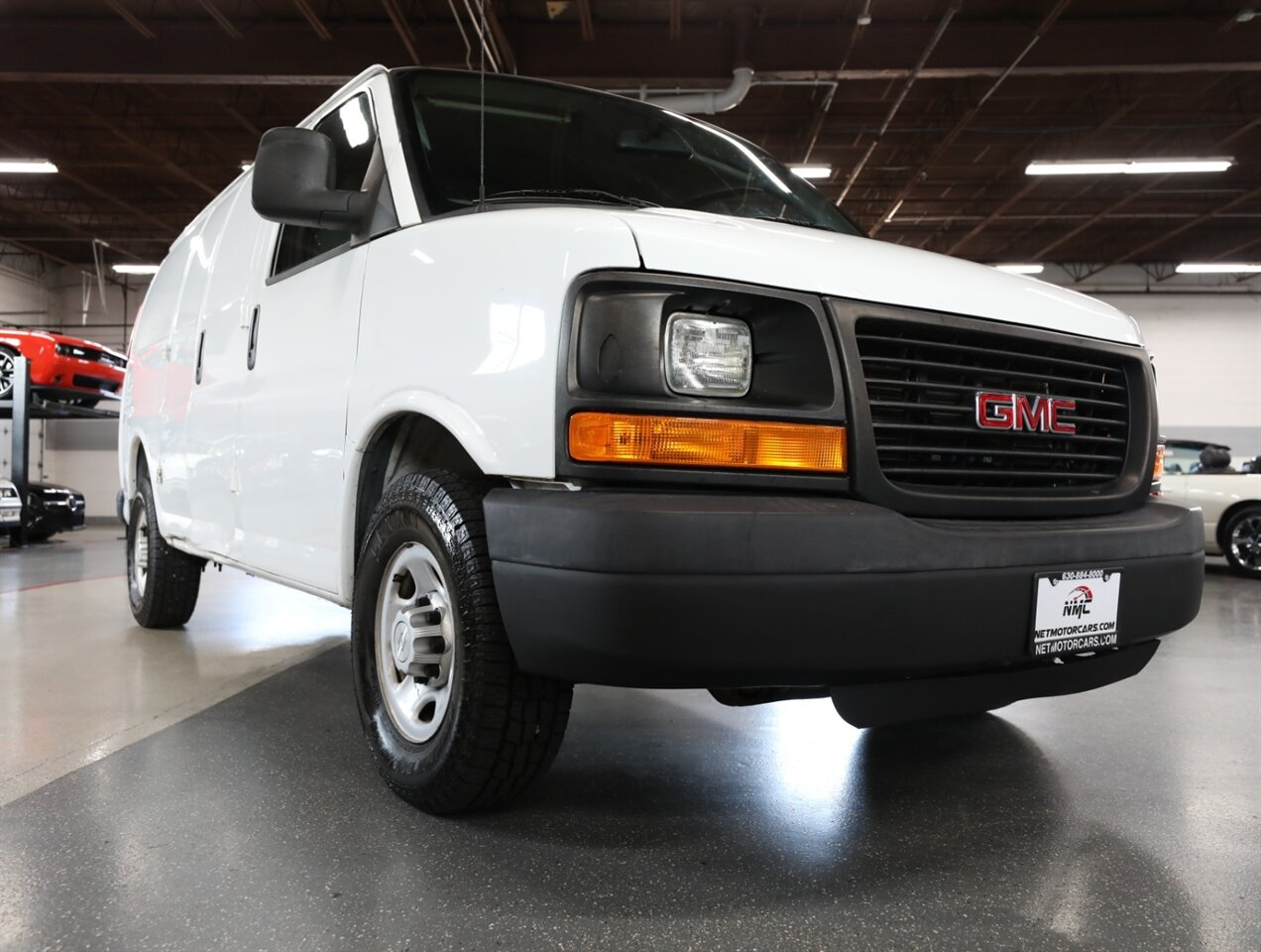 2014 GMC Savana 2500 - Photo 39 - Addison, IL 60101
