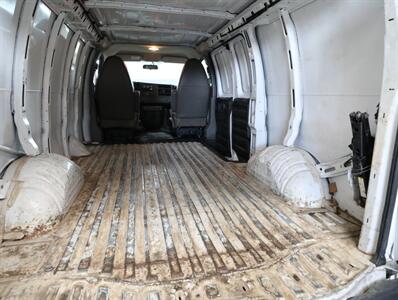 2014 GMC Savana 2500 - Photo 22 - Addison, IL 60101