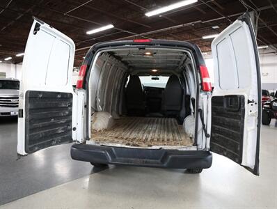 2014 GMC Savana 2500 - Photo 20 - Addison, IL 60101