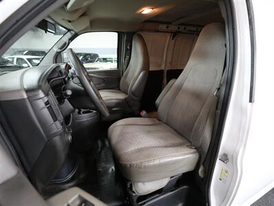 2014 GMC Savana 2500 - Photo 25 - Addison, IL 60101