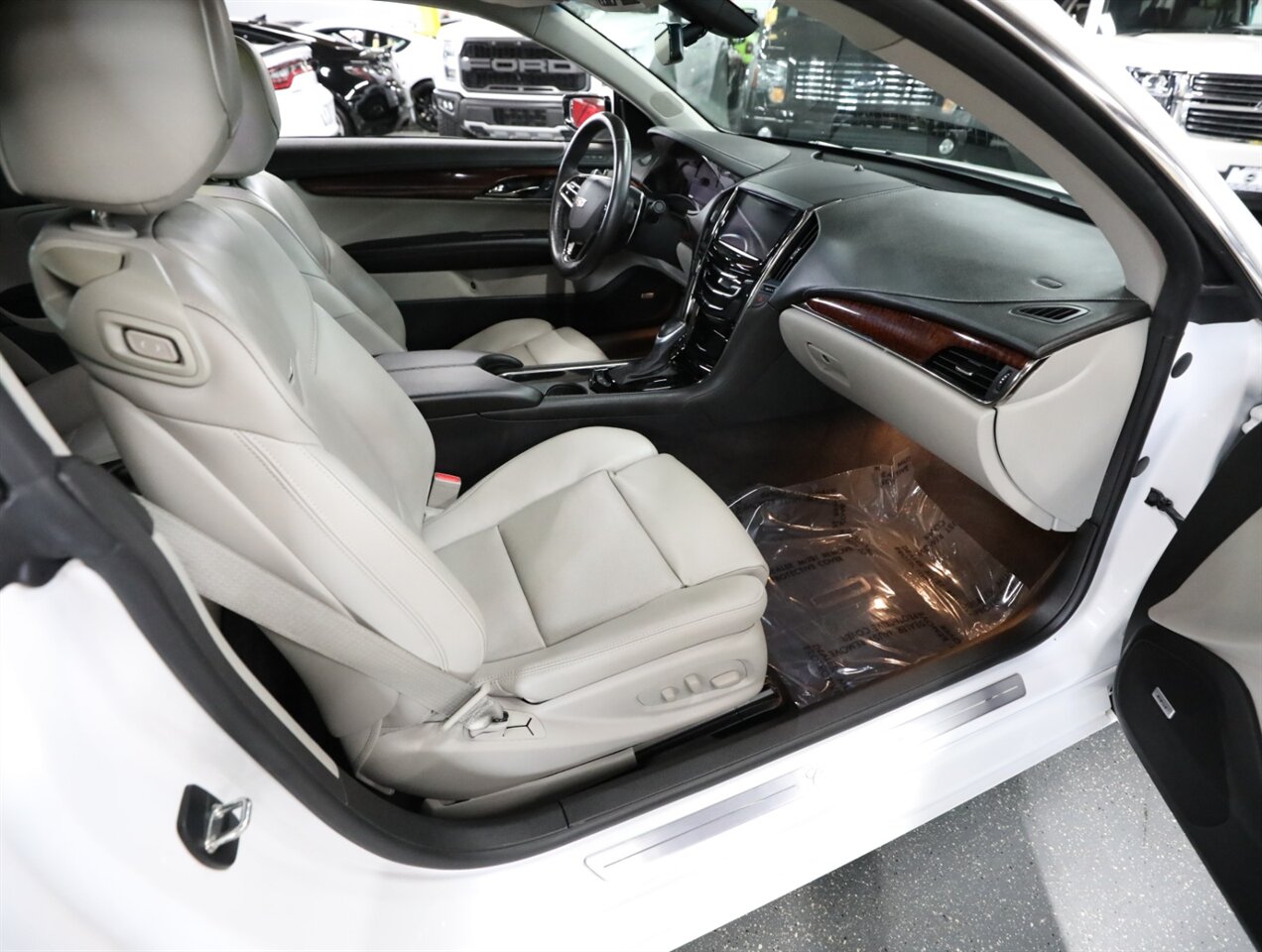 2015 Cadillac ATS 2.0T Luxury Coupe - Photo 17 - Addison, IL 60101