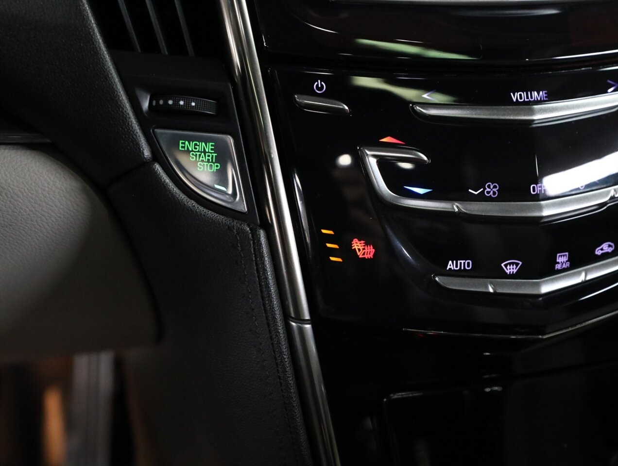 2015 Cadillac ATS 2.0T Luxury Coupe - Photo 30 - Addison, IL 60101