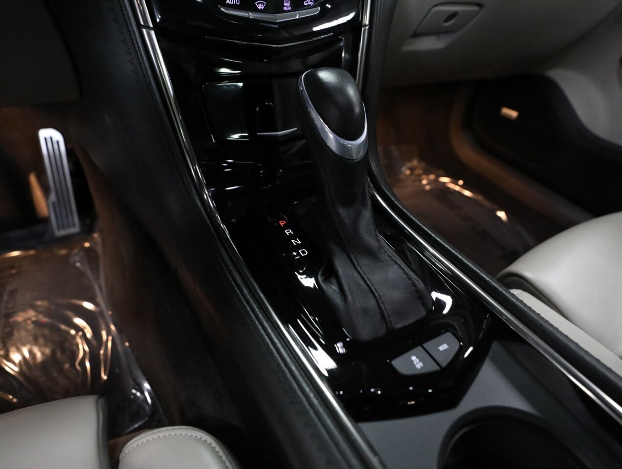 2015 Cadillac ATS 2.0T Luxury Coupe - Photo 28 - Addison, IL 60101