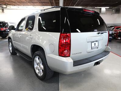 2013 GMC Yukon SLT 4WD   - Photo 13 - Addison, IL 60101