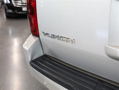 2013 GMC Yukon SLT 4WD   - Photo 12 - Addison, IL 60101