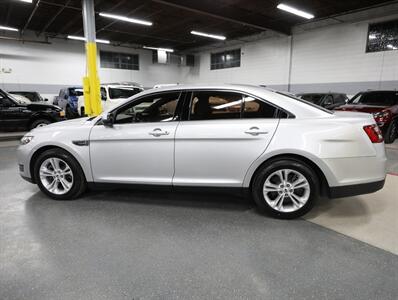 2015 Ford Taurus SEL   - Photo 16 - Addison, IL 60101