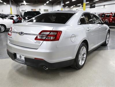 2015 Ford Taurus SEL   - Photo 9 - Addison, IL 60101