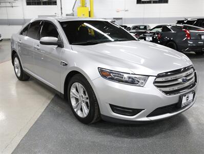 2015 Ford Taurus SEL   - Photo 7 - Addison, IL 60101