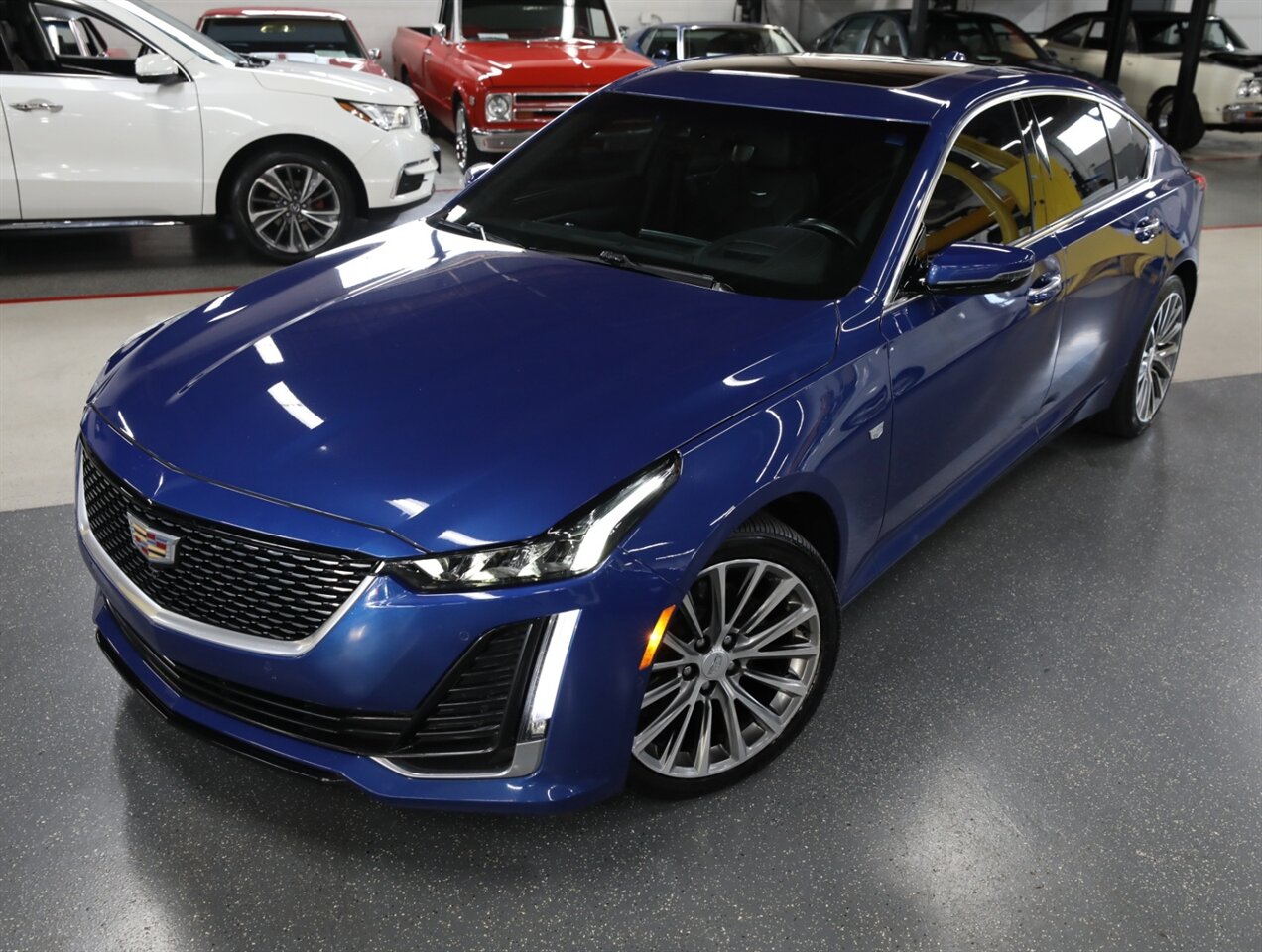 2020 Cadillac CT5 Premium Luxury AWD - Photo 2 - Addison, IL 60101