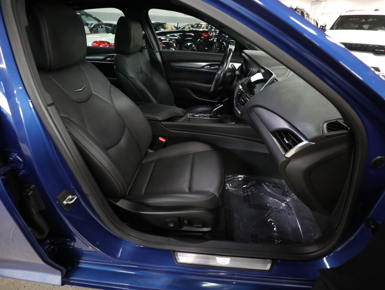 2020 Cadillac CT5 Premium Luxury AWD - Photo 19 - Addison, IL 60101
