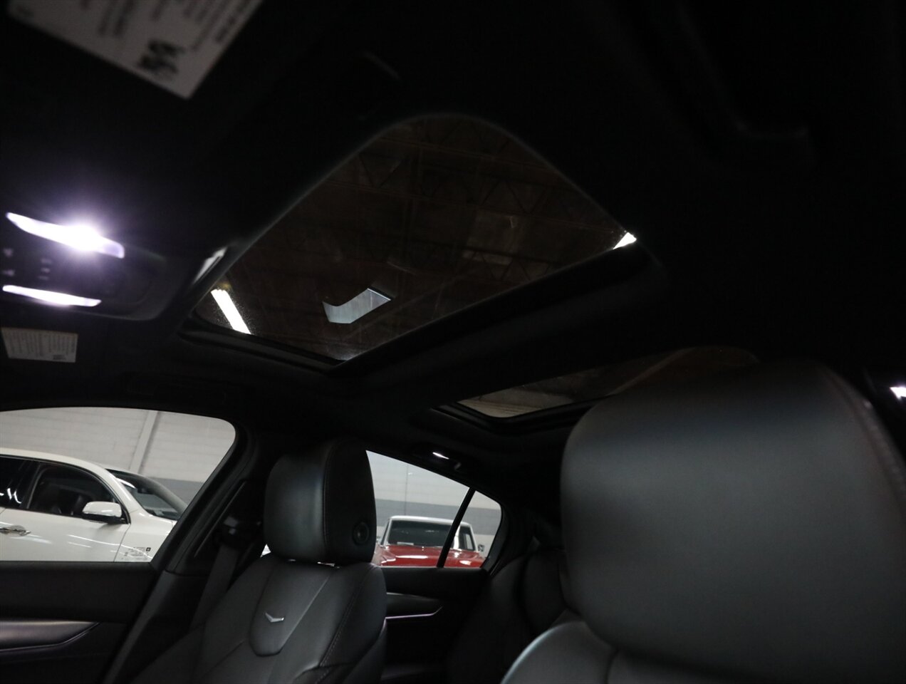 2020 Cadillac CT5 Premium Luxury AWD - Photo 32 - Addison, IL 60101