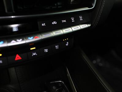 2020 Cadillac CT5 Premium Luxury AWD - Photo 36 - Addison, IL 60101