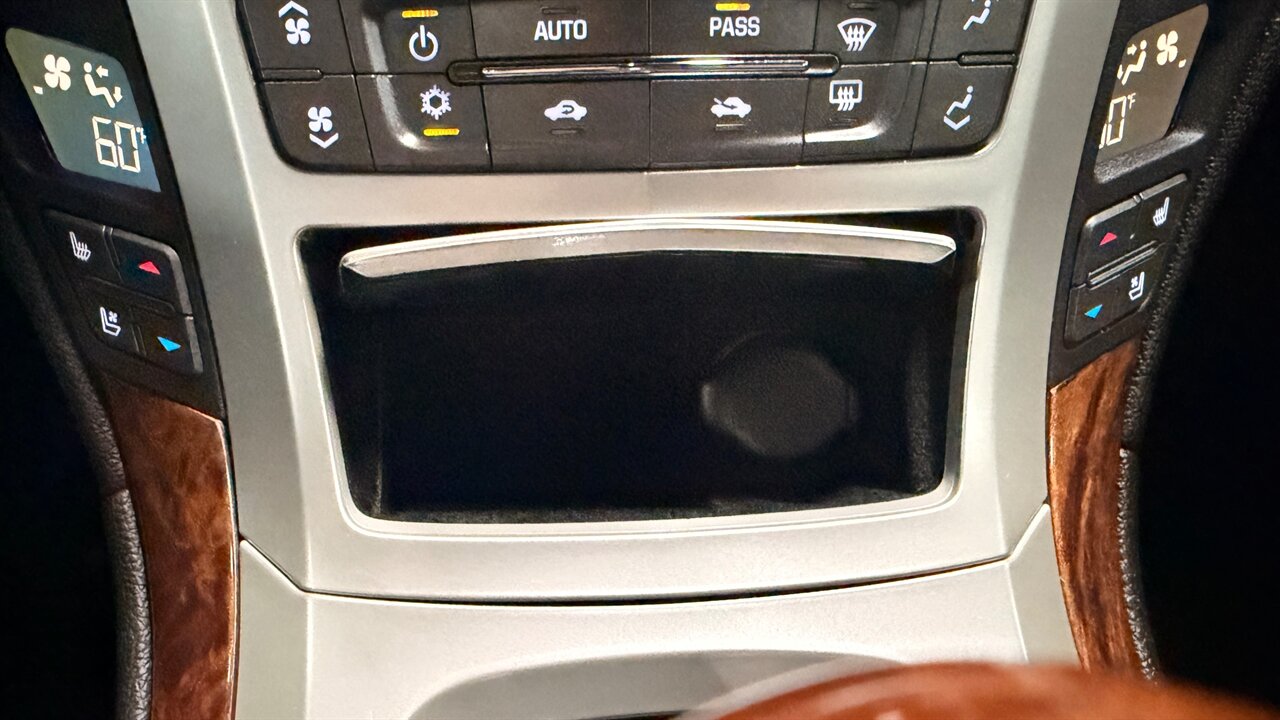 2013 Cadillac CTS 3.6L Premium - Photo 41 - Addison, IL 60101