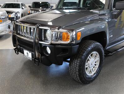 2009 Hummer H3   - Photo 3 - Addison, IL 60101