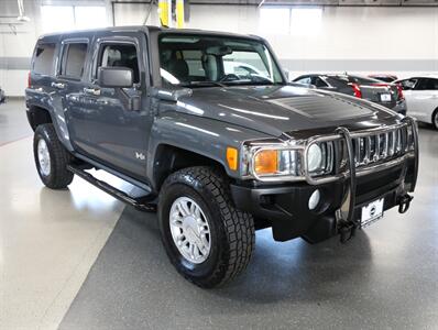 2009 Hummer H3   - Photo 7 - Addison, IL 60101