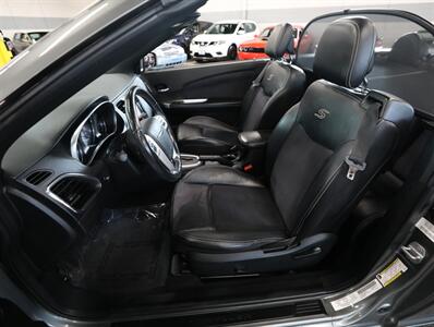 2011 Chrysler 200 S - Photo 27 - Addison, IL 60101
