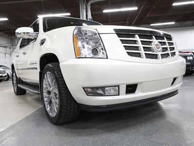 2012 Cadillac Escalade EXT Luxury   - Photo 50 - Addison, IL 60101