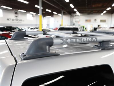 2015 Nissan Xterra S   - Photo 10 - Addison, IL 60101