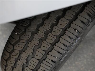 2015 Nissan Xterra S   - Photo 41 - Addison, IL 60101