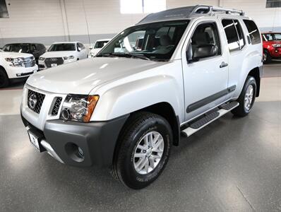 2015 Nissan Xterra S   - Photo 4 - Addison, IL 60101