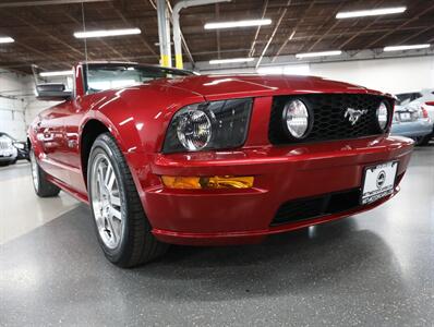 2005 Ford Mustang GT Premium   - Photo 49 - Addison, IL 60101