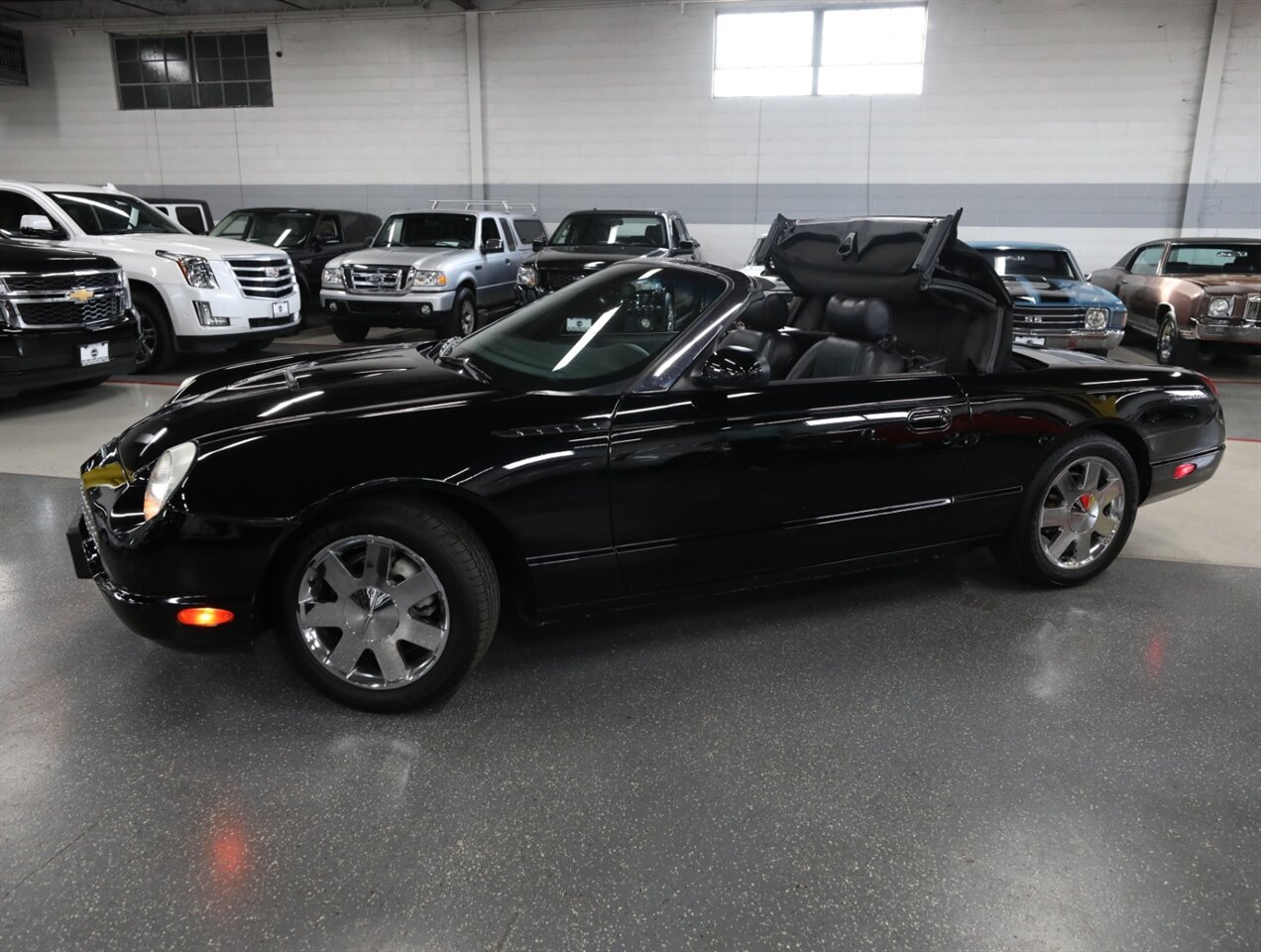 2002 Ford Thunderbird Deluxe - Photo 33 - Addison, IL 60101