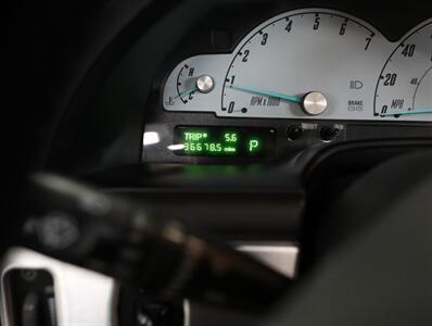 2002 Ford Thunderbird Deluxe - Photo 29 - Addison, IL 60101