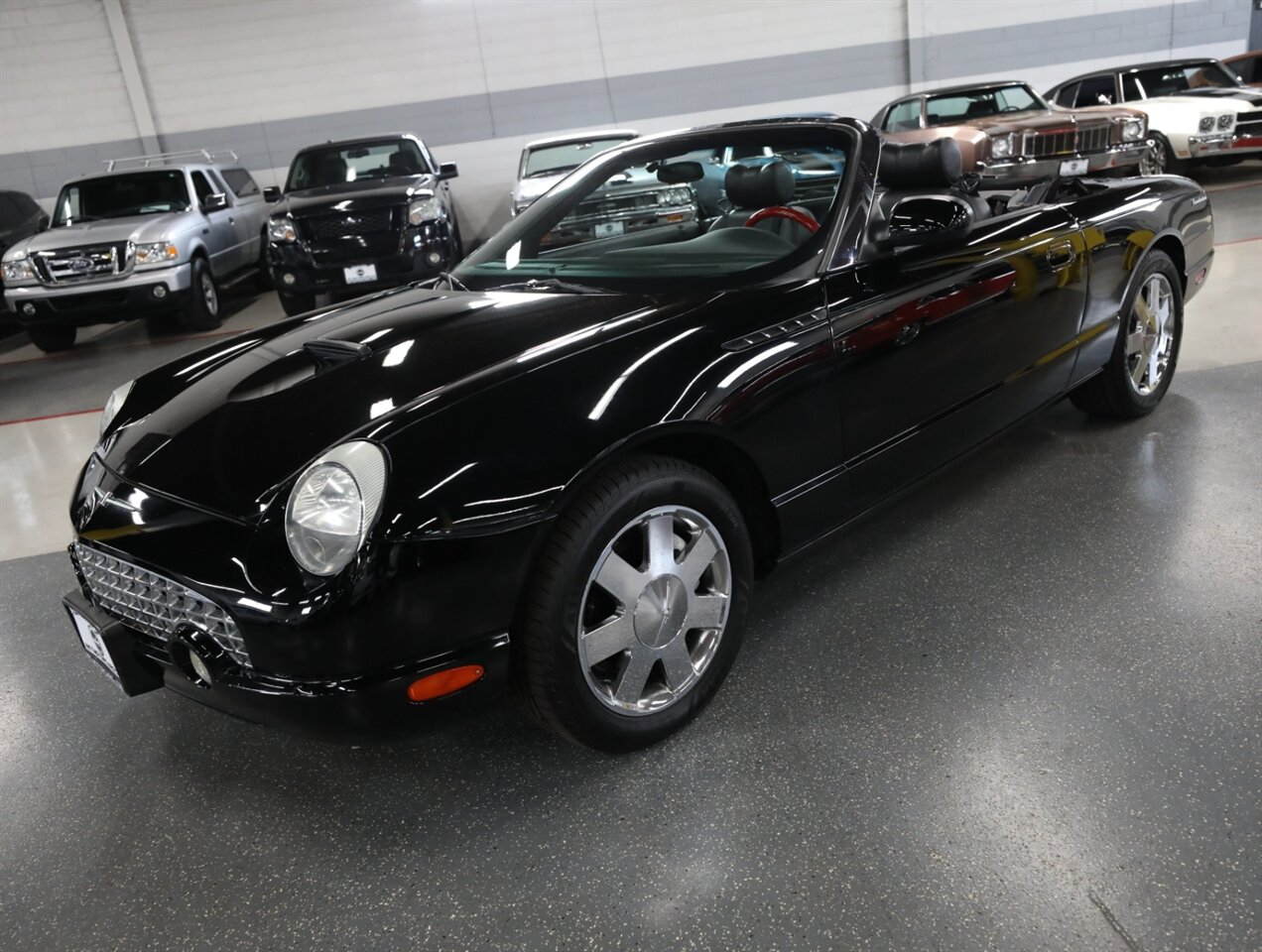 2002 Ford Thunderbird Deluxe - Photo 4 - Addison, IL 60101