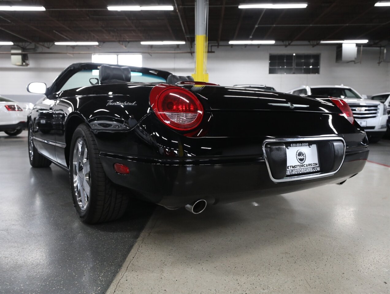 2002 Ford Thunderbird Deluxe - Photo 12 - Addison, IL 60101