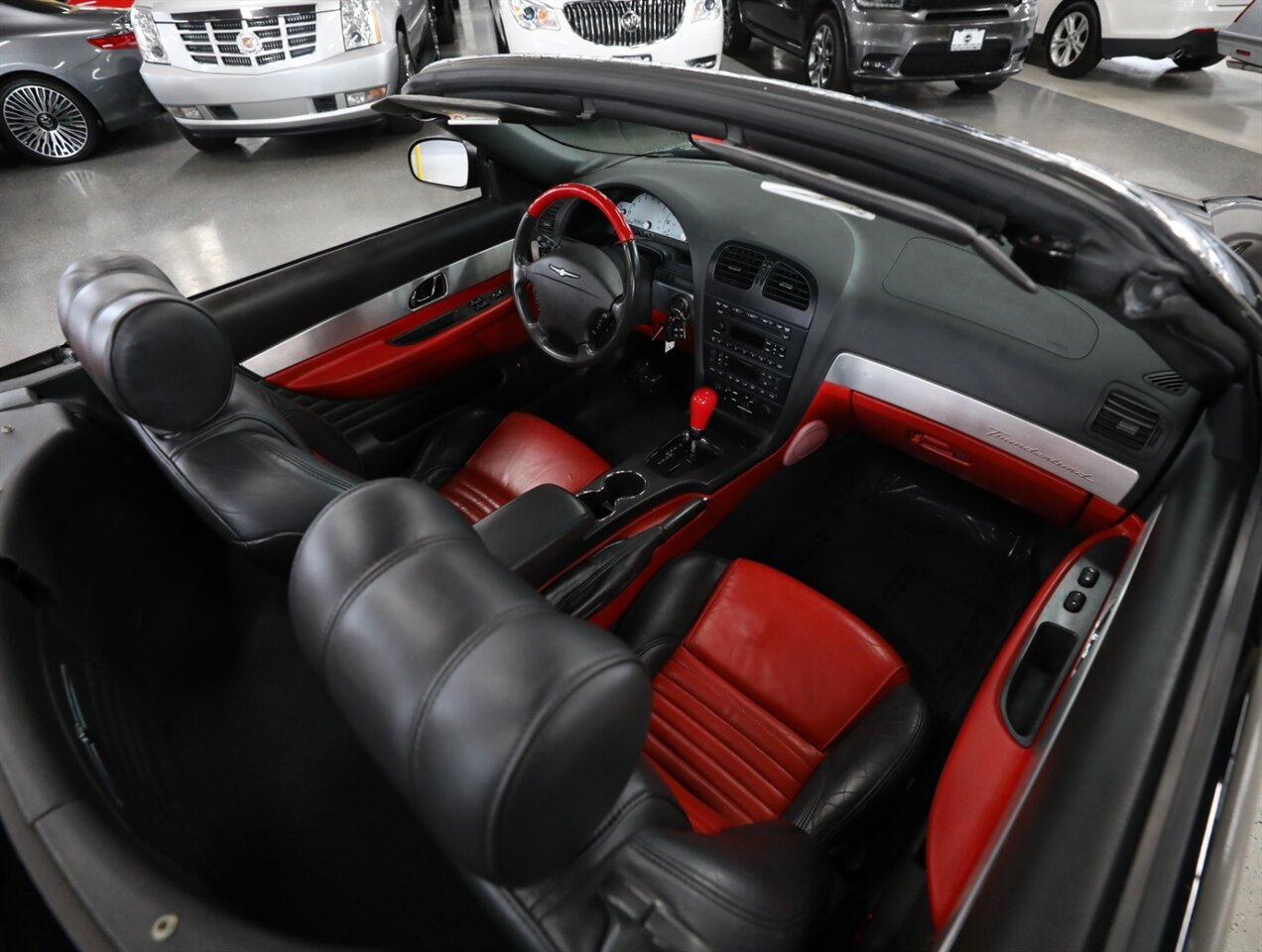 2002 Ford Thunderbird Deluxe - Photo 16 - Addison, IL 60101