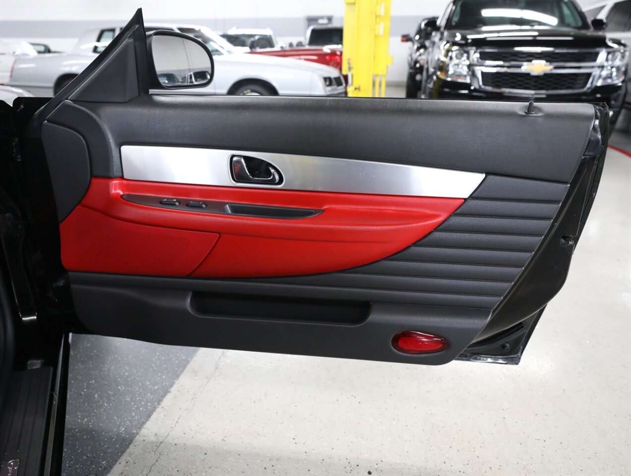 2002 Ford Thunderbird Deluxe - Photo 17 - Addison, IL 60101