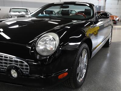 2002 Ford Thunderbird Deluxe - Photo 5 - Addison, IL 60101