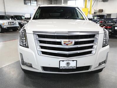 2019 Cadillac Escalade ESV Premium Luxury 4WD   - Photo 6 - Addison, IL 60101
