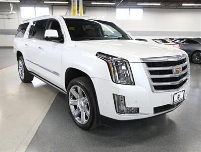 2019 Cadillac Escalade ESV Premium Luxury 4WD   - Photo 7 - Addison, IL 60101
