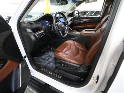 2019 Cadillac Escalade ESV Premium Luxury 4WD   - Photo 35 - Addison, IL 60101