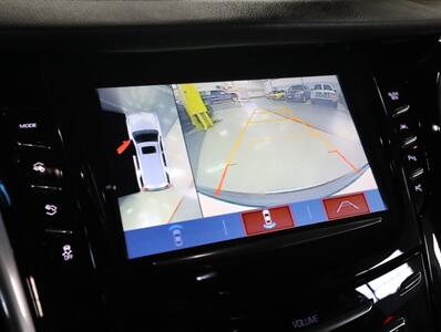 2019 Cadillac Escalade ESV Premium Luxury 4WD   - Photo 43 - Addison, IL 60101