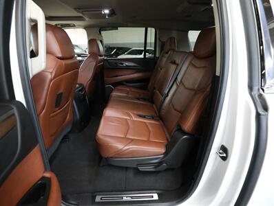 2019 Cadillac Escalade ESV Premium Luxury 4WD   - Photo 31 - Addison, IL 60101