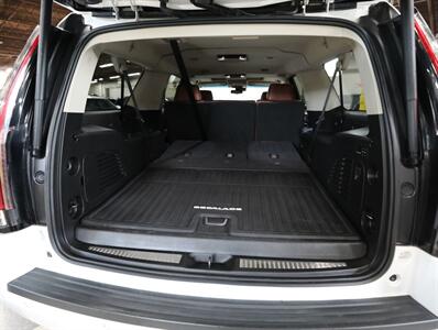 2019 Cadillac Escalade ESV Premium Luxury 4WD   - Photo 24 - Addison, IL 60101