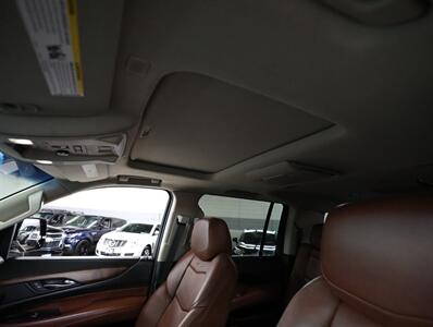2019 Cadillac Escalade ESV Premium Luxury 4WD   - Photo 37 - Addison, IL 60101