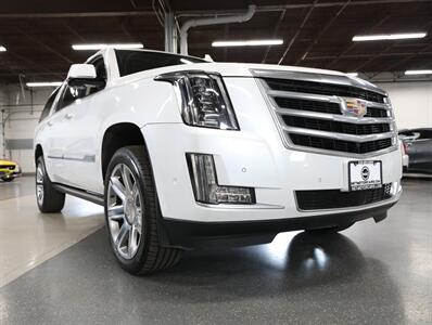 2019 Cadillac Escalade ESV Premium Luxury 4WD   - Photo 57 - Addison, IL 60101