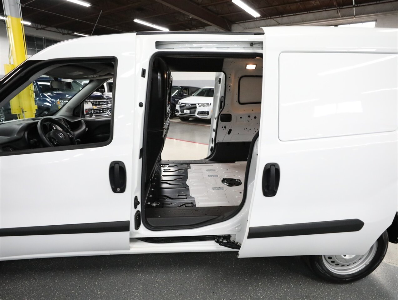 2022 Ram ProMaster City photo 25