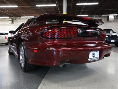 2002 Pontiac Firebird Trans Am   - Photo 14 - Addison, IL 60101