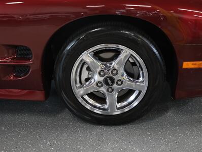 2002 Pontiac Firebird Trans Am   - Photo 43 - Addison, IL 60101