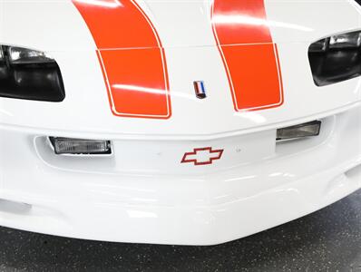 1997 Chevrolet Camaro Z28   - Photo 8 - Addison, IL 60101
