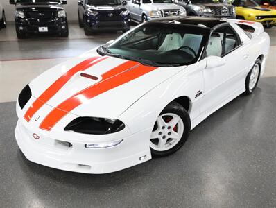 1997 Chevrolet Camaro Z28   - Photo 2 - Addison, IL 60101
