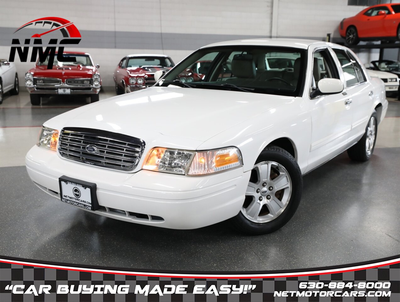 2011 Ford Crown Victoria LX   - Photo 1 - Addison, IL 60101