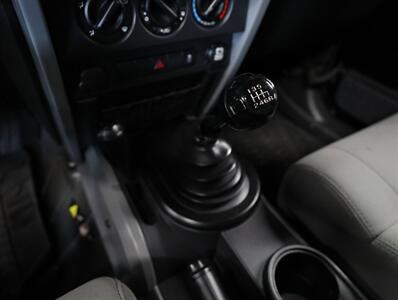 2010 Jeep Wrangler Sport 4X4   - Photo 27 - Addison, IL 60101