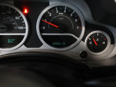 2010 Jeep Wrangler Sport 4X4   - Photo 32 - Addison, IL 60101