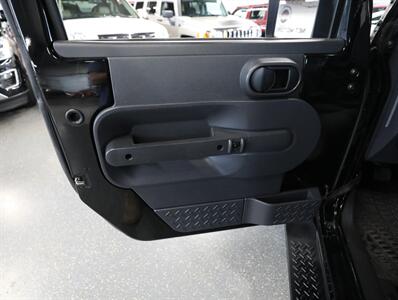 2010 Jeep Wrangler Sport 4X4   - Photo 21 - Addison, IL 60101