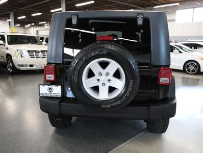 2010 Jeep Wrangler Sport 4X4   - Photo 10 - Addison, IL 60101